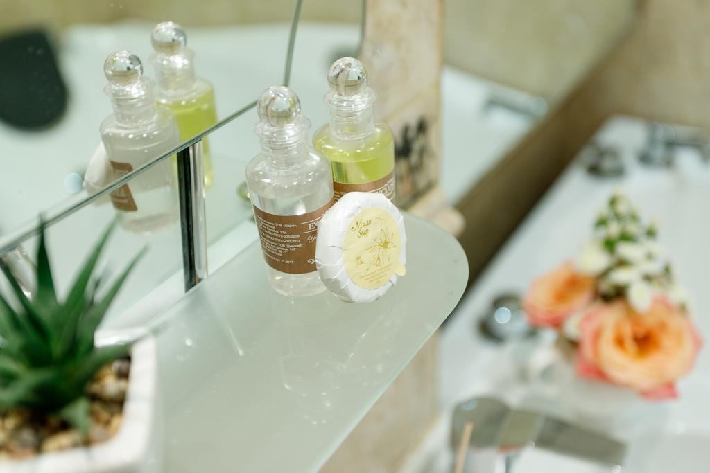 Studio De Luxe With Jacuzzi سومي المظهر الخارجي الصورة