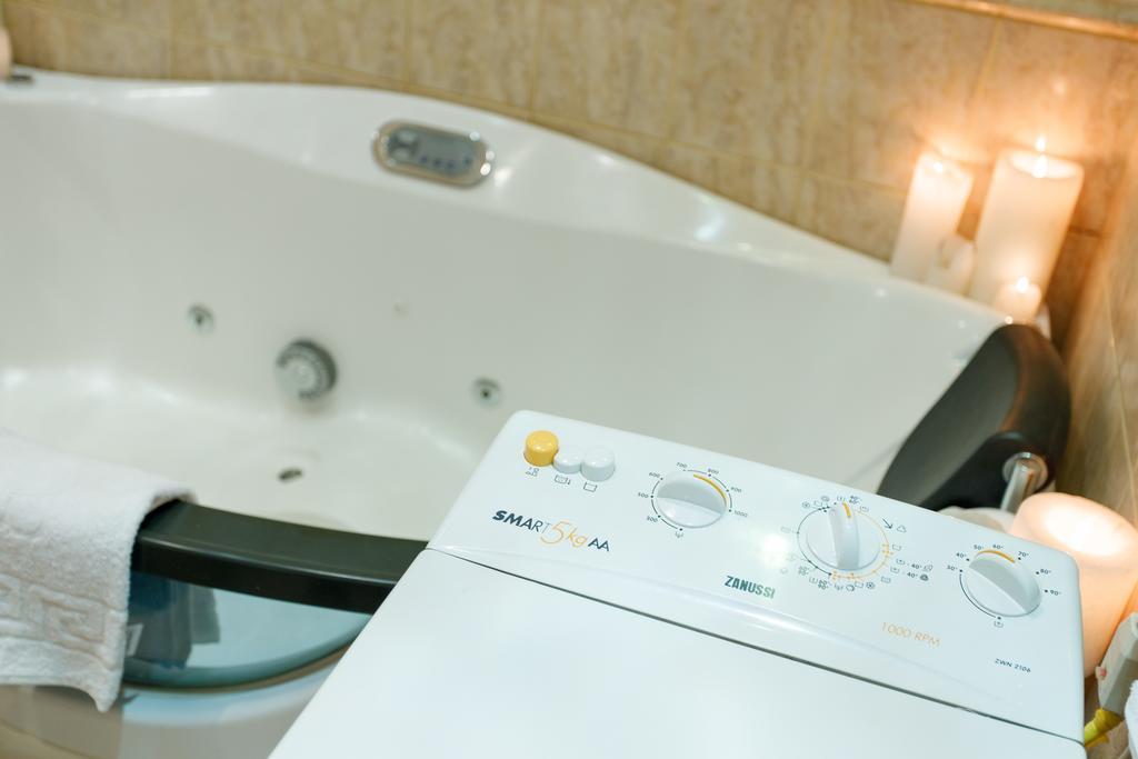 Studio De Luxe With Jacuzzi سومي المظهر الخارجي الصورة